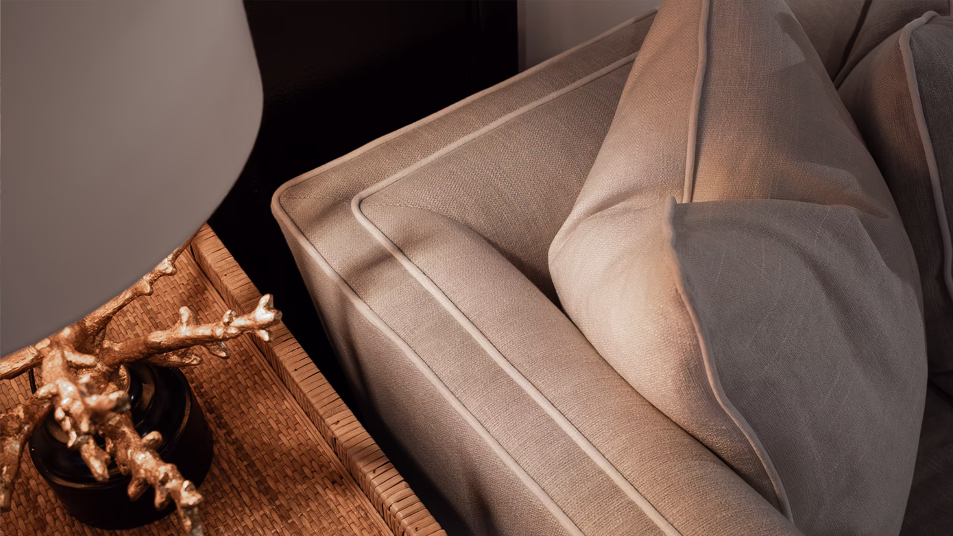 Frêne Furniture